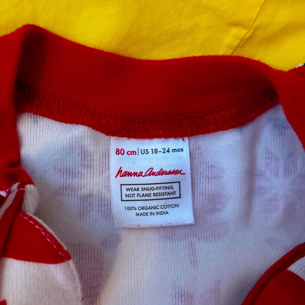 Hanna Andersson Christmas pjs 18-24 months